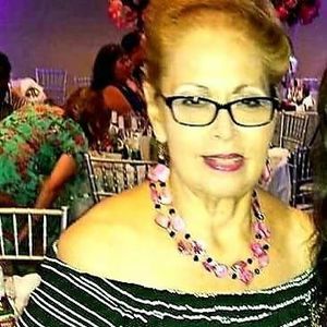 Meet your Posher, Debbie